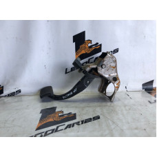 Педаль тормоза Hyundai Avante G4FD 2011