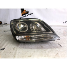 Фара передняя правая Kia Mohave D6EA 2009