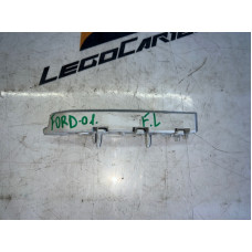 Кронштейн бампера передний левый Ford Focus D4204T