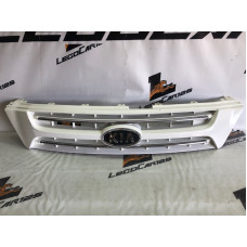 Решетка радиатора Kia Carnival J3 2008