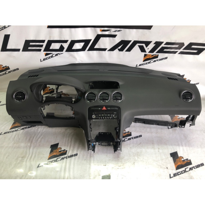 Торпеда Peugeot 308Sw DV6C 2012