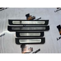 Порожки салонные Hyundai Santa Fe D4EA 2007