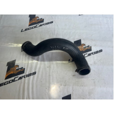 Патрубок интеркулера Volvo S60 B5254T5 2011